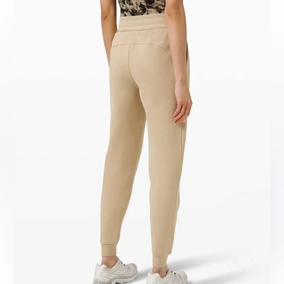 Lululemon Scuba High-Rise Joggers- Trench - Picture 2 of 9
